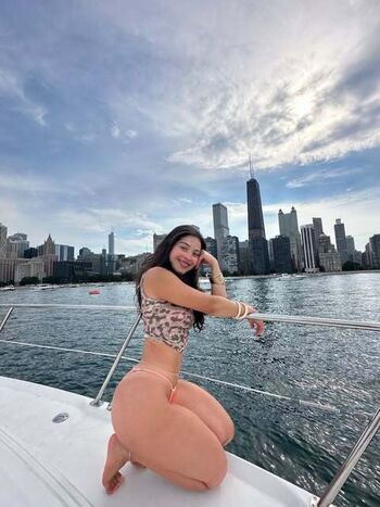 Abimartinezre leaked private photo uncensored HD quality