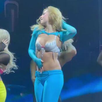 Addison rae  page leaked private photo uncensored HD quality