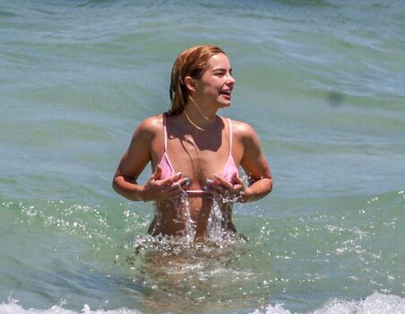 Addison rae  page leaked private photo uncensored HD quality