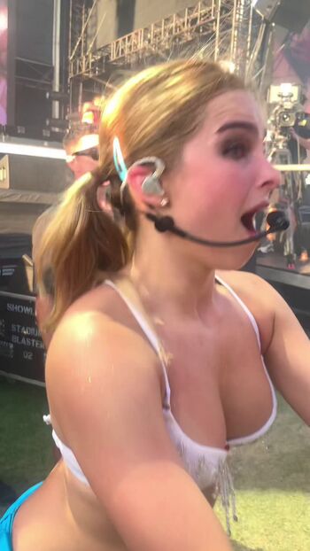 Addison rae  page leaked private photo uncensored HD quality