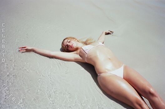 Addison rae  page leaked private photo uncensored HD quality