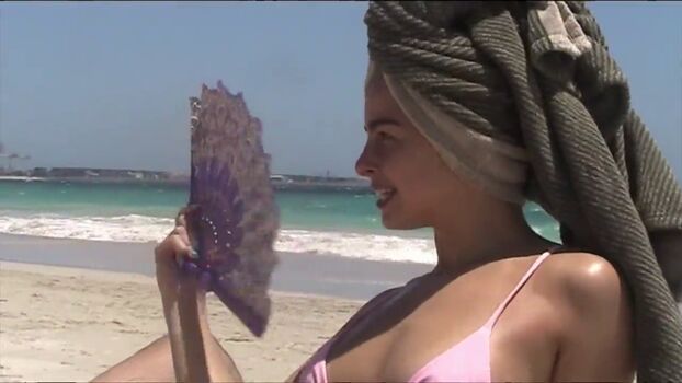 Addison rae  page leaked private photo uncensored HD quality