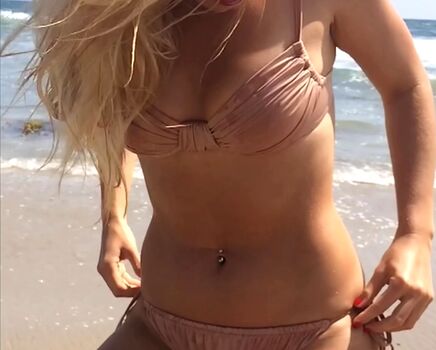 Addison rae  page leaked private photo uncensored HD quality