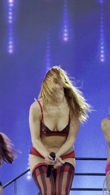 Addison rae  page leaked private photo uncensored HD quality