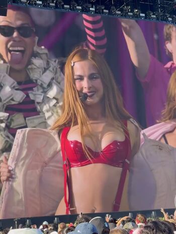 Addison rae  page leaked private photo uncensored HD quality