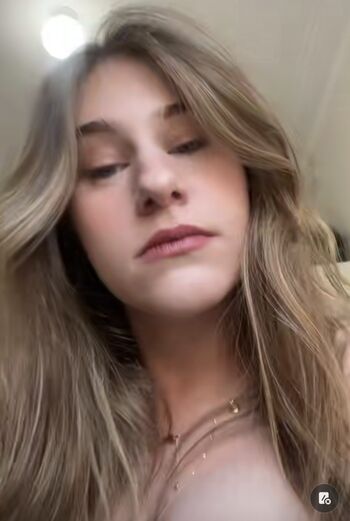 Alaurabidingcitizen leaked private photo uncensored HD quality
