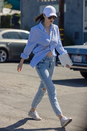 Alexandra daddario leaked private photo uncensored HD quality