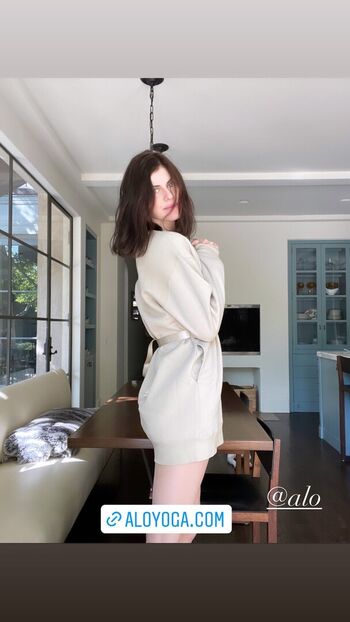 Alexandra daddario leaked private photo uncensored HD quality