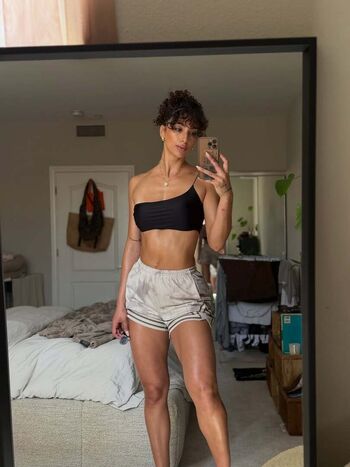 Alexia balistreri leaked private photo uncensored HD quality