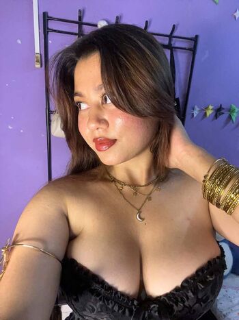 Alishagiri leaked private photo uncensored HD quality