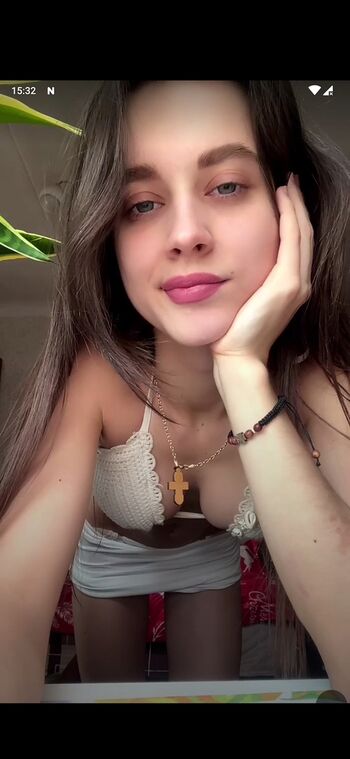 Amateur streamers leaked private photo uncensored HD quality