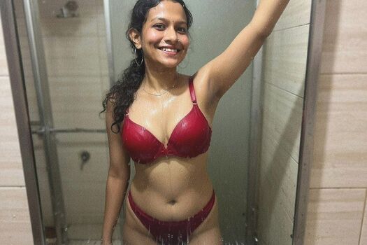 Anushka das leaked private photo uncensored HD quality