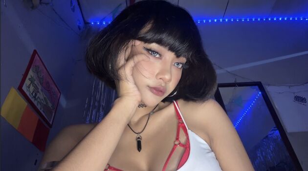 Atiqaaarn leaked private photo uncensored HD quality