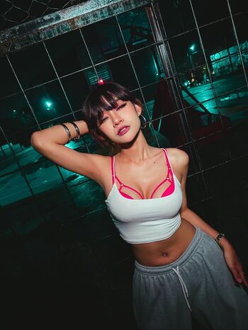 Atiqaaarn leaked private photo uncensored HD quality