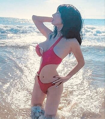Bai ling  page leaked private photo uncensored HD quality