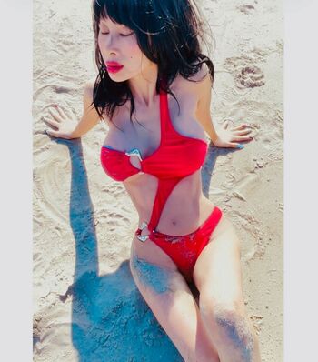 Bai ling  page leaked private photo uncensored HD quality