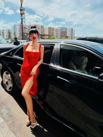 Bai ling  page leaked private photo uncensored HD quality