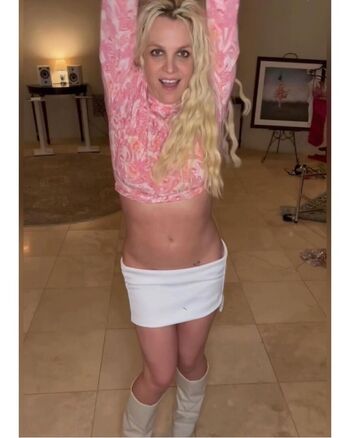 Britney spears  page leaked private photo uncensored HD quality