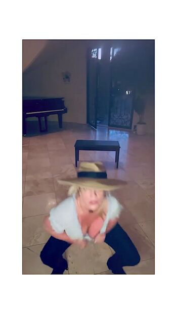 Britney spears leaked private photo uncensored HD quality