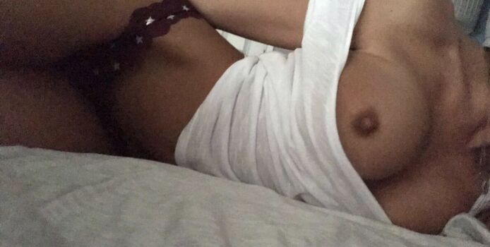 Carlie jo leaked private photo uncensored HD quality