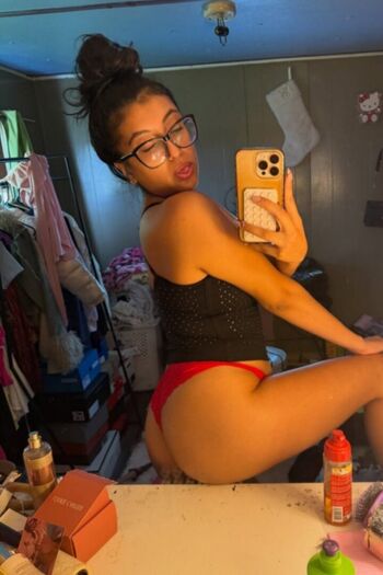 Charleneee leaked private photo uncensored HD quality