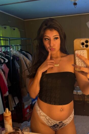 Charleneee leaked private photo uncensored HD quality