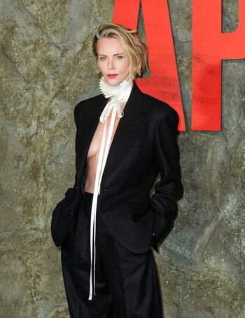 Charlize theron leaked private photo uncensored HD quality