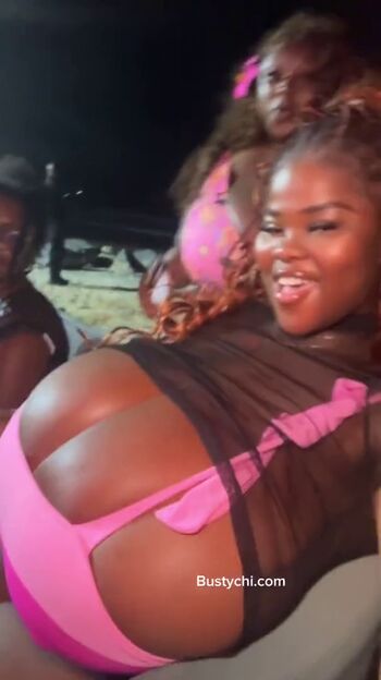 Chioma lovv page leaked private photo uncensored HD quality