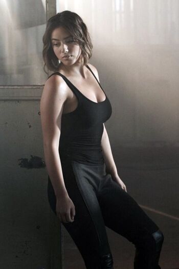 Chloe bennet leaked private photo uncensored HD quality