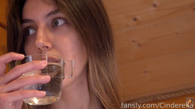 Cinderella girl leaked private photo uncensored HD quality