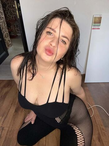 Daria khudozhnitsa page leaked private photo uncensored HD quality