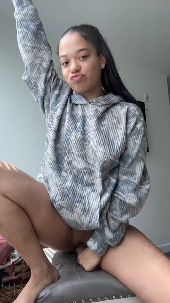 Dejaarenee leaked private photo uncensored HD quality
