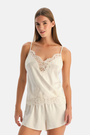 Emily feld  page leaked private photo uncensored HD quality