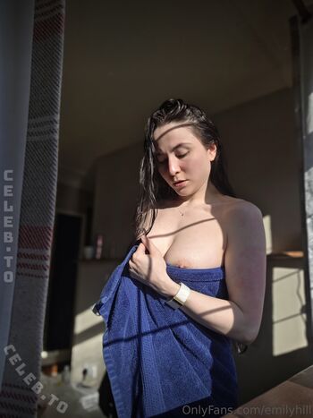 Emily hill leaked private photo uncensored HD quality