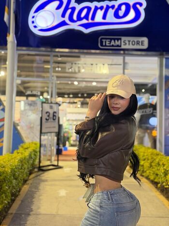 Estefania lopez perez leaked private photo uncensored HD quality