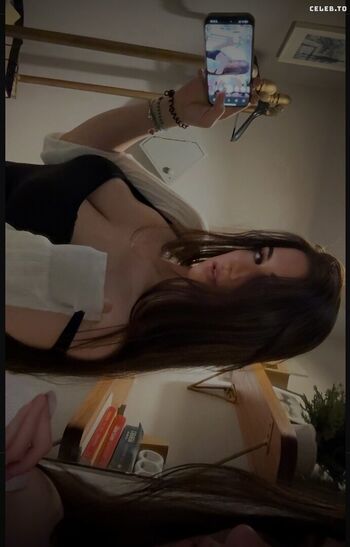 Faye sxh  page leaked private photo uncensored HD quality