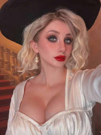 Fishy cosplay page leaked private photo uncensored HD quality