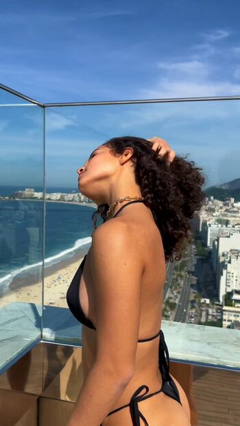 Gabriella saraivah page leaked private photo uncensored HD quality