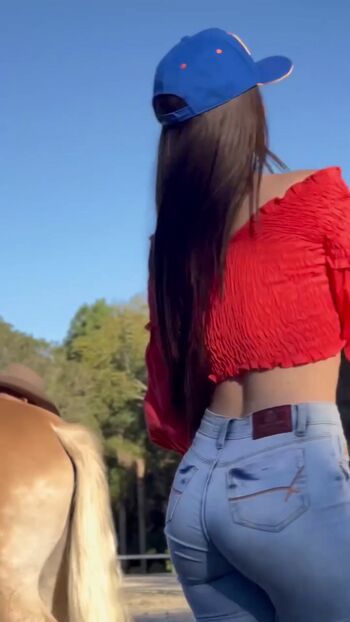 Geandra bazzanella page leaked private photo uncensored HD quality