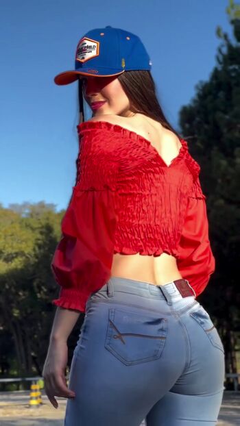 Geandra bazzanella page leaked private photo uncensored HD quality
