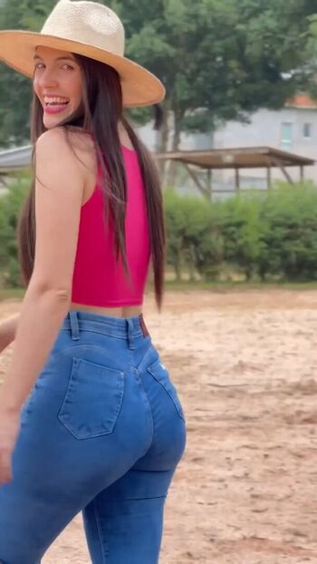 Geandra bazzanella page leaked private photo uncensored HD quality