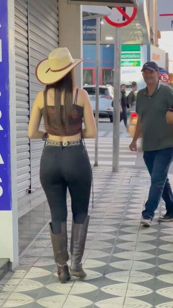 Geandra bazzanella page leaked private photo uncensored HD quality