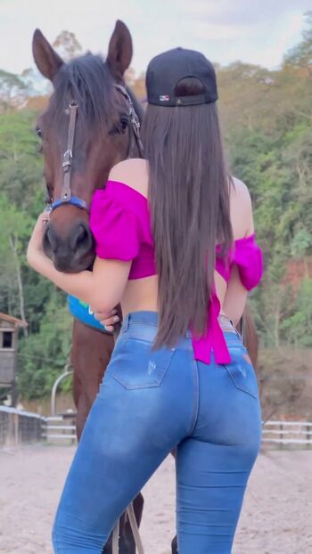 Geandra bazzanella page leaked private photo uncensored HD quality