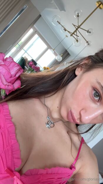 Gloria sol page leaked private photo uncensored HD quality