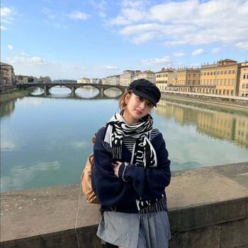 Huh yunjin  page leaked private photo uncensored HD quality