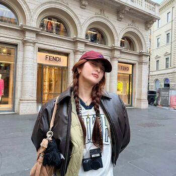 Huh yunjin  page leaked private photo uncensored HD quality