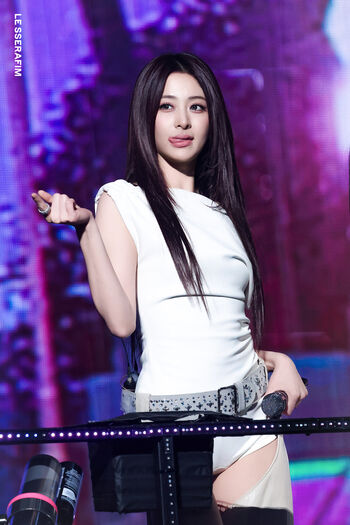 Huh yunjin leaked private photo uncensored HD quality