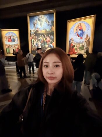 Huh yunjin  page leaked private photo uncensored HD quality