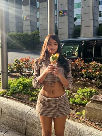 Imanimalikaa leaked private photo uncensored HD quality