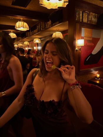 Isabella lauren  page leaked private photo uncensored HD quality